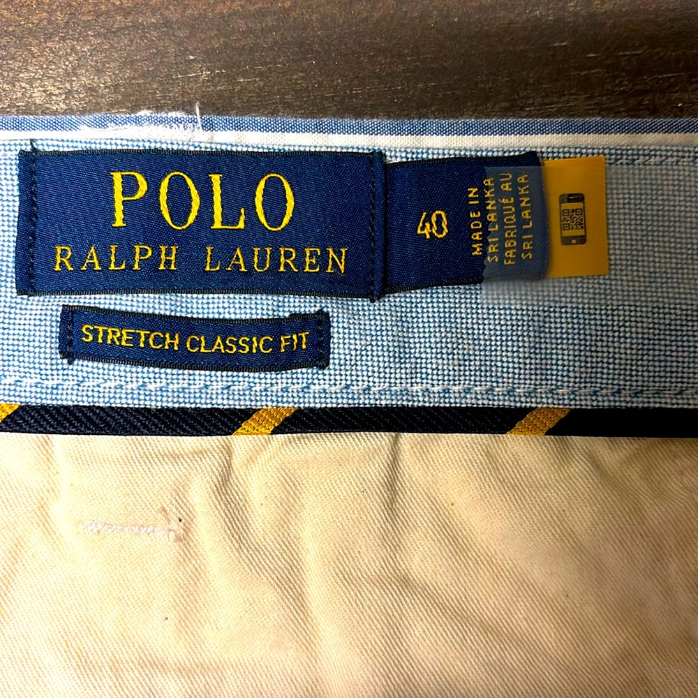 Polo Ralph Lauren
Men's Stretch Classic-Fit Seersucker Blue Striped 40